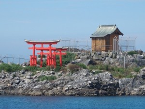 弁天島・巌島神社