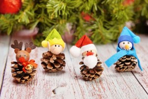 pine-cone-crafts-santa-f25b5b0